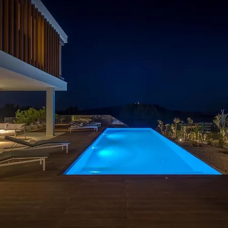 Sunray 1 Holiday home *