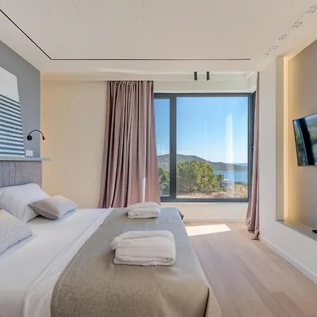 Holiday home Sunray 1 *