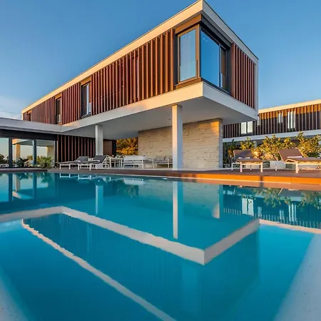 Sunray 1 Holiday home *